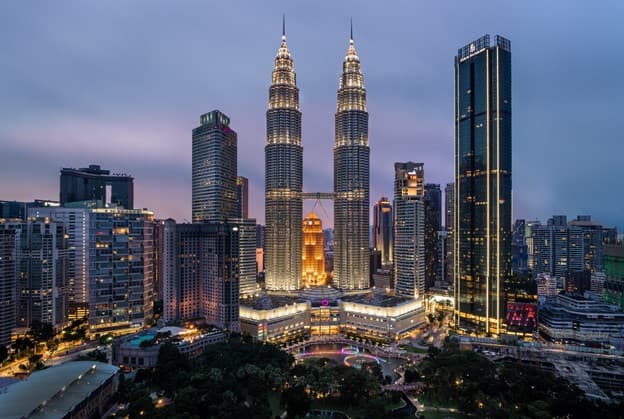 Benefits of studying in Malaysia